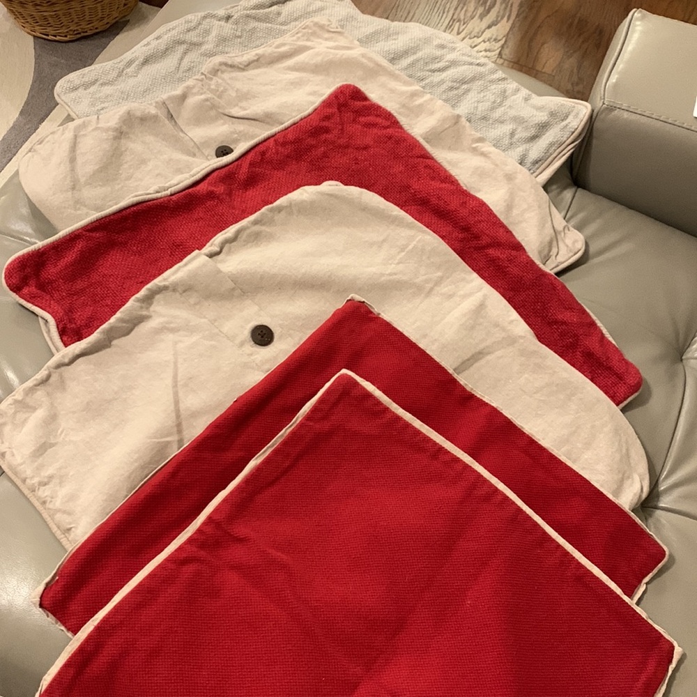 Villa Christmas Pillow Covers